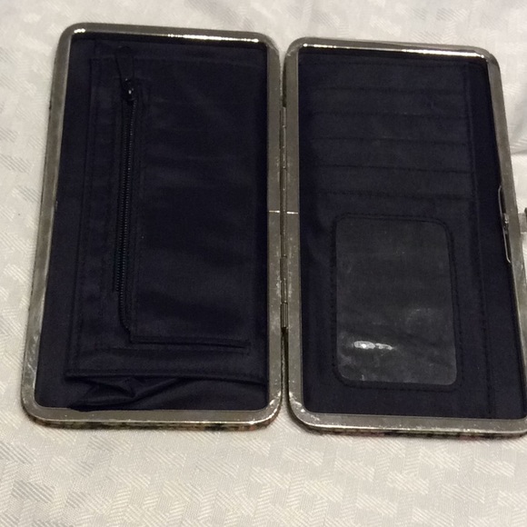 Snake Skin Design Wallet - Picture 7 of 7